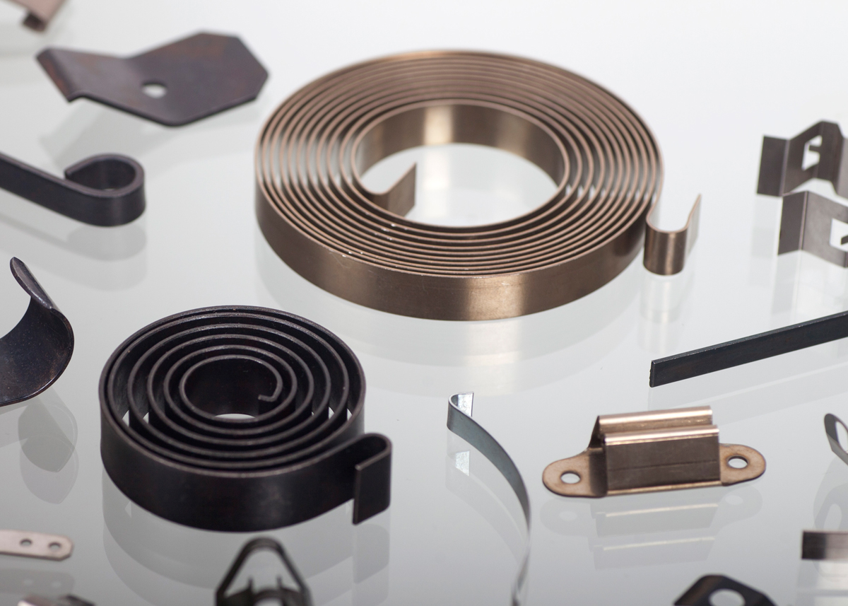 vzmetni elementi iz plocevine traku 01